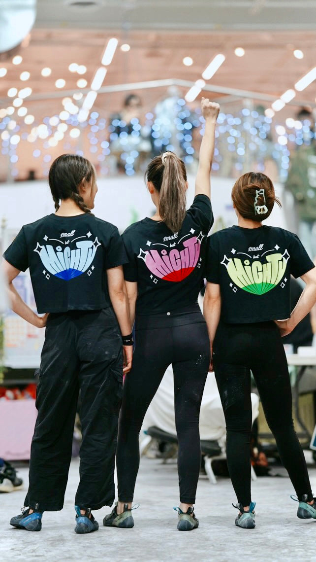 SENDSHINE Small But Mighty Cropped Tee